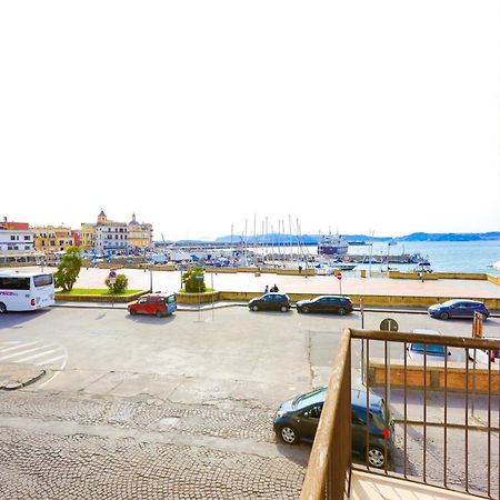 B&B Piazza A Mare Pozzuoli Eksteriør bilde